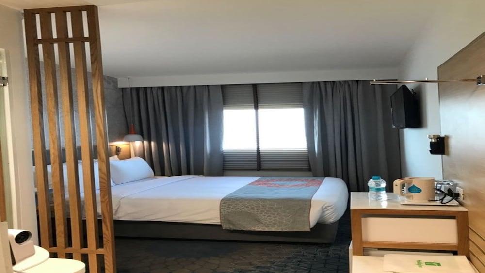 Holiday Inn Express Nashik Indira Nagar By Ihg Buitenkant foto